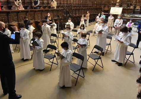 ESCOLANÍA CATEDRAL.jpg